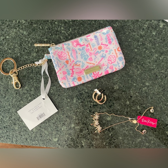 Lilly Pulitzer accessories NWT - Picture 1 of 2
